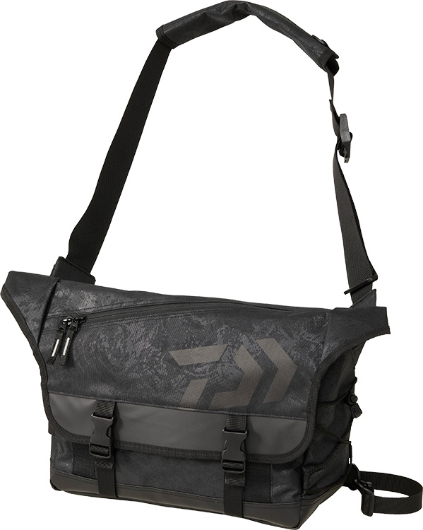 fishingforscale メッセンジャーバッグ メッセンジャーバッグ（D）(ロッドケース・バッグ・バッカン)｜DAIWA